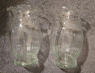 Set of Two Clear Swirl Glass Vases With Wavy Top