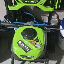 Pressure Washer