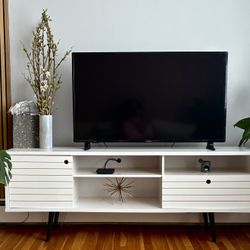 Liberty 70" TV Stand