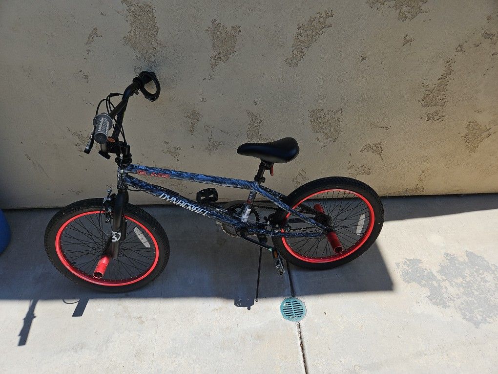 Dynacraft blade bike deals