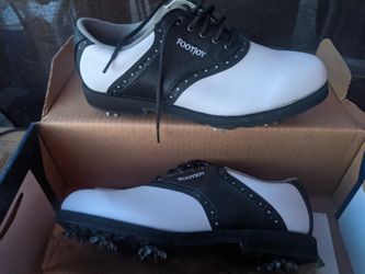 Woman's (7) FootJoy Golf Shoes