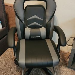 GAMING / OFFICE CHAIR FOR SALE