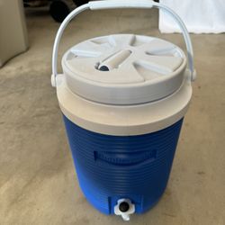 Water Jug For Outdoor Work