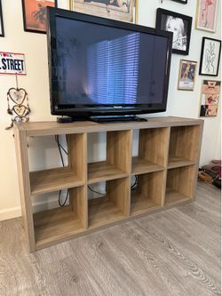 Entertainment Console / TV Stand / Console (With Storage)