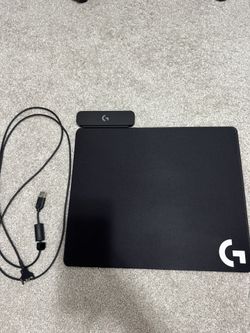 Logitech-powerplay 2 Gaming Mouse Pad With Wireless Charging