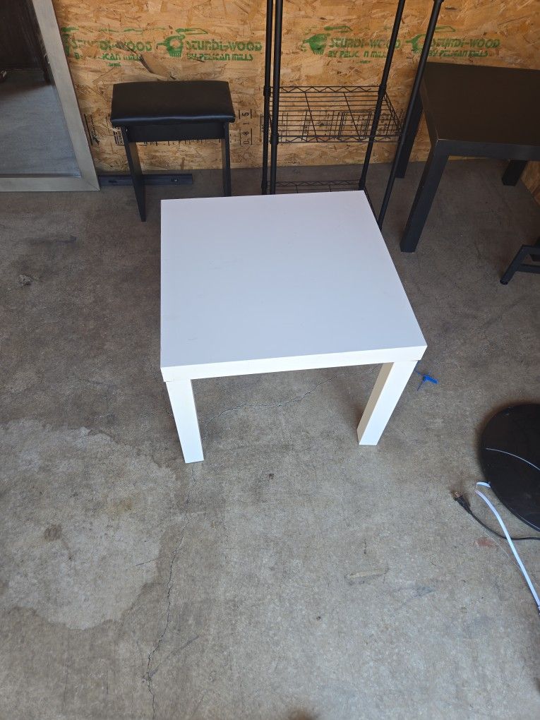 Table Ikea