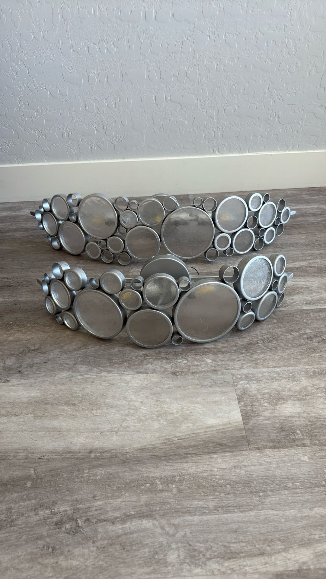 Bathroom Light Fixtures