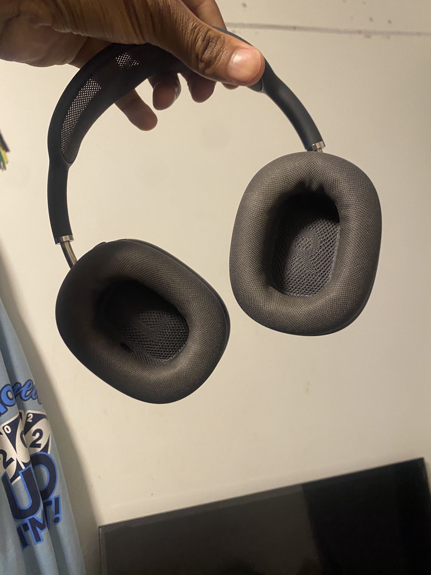 Air Pod Maxs