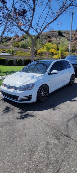 2017 Volkswagen GTI