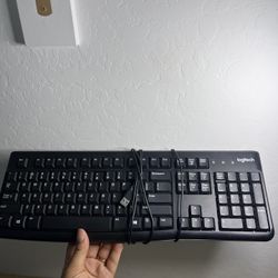 Logitech Keyboard 