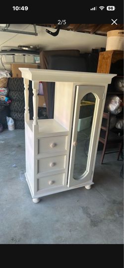 Brand new very good condition Madera. Rustica