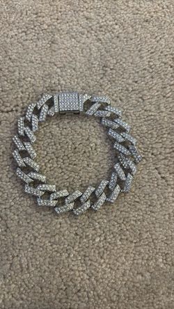 iced out cuben link bracelet