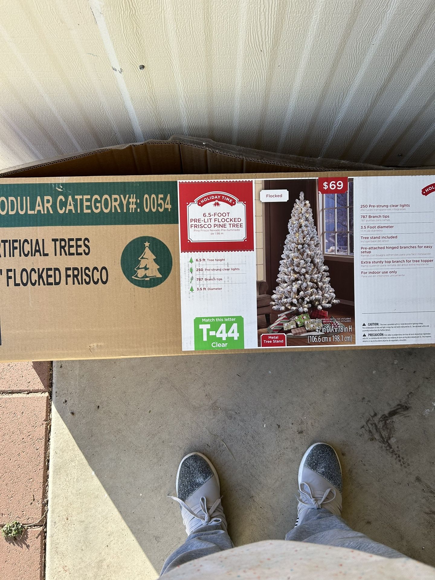 artificial snow flocked christmas tree
