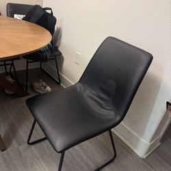 Dining Table And Chairs 