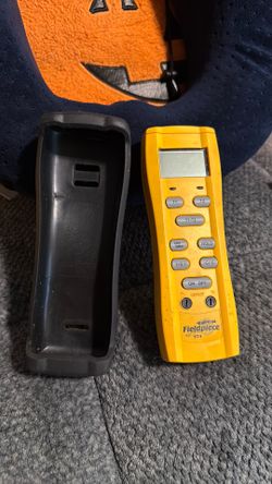 Fieldpiece ST4 Dual Temperature Meter
