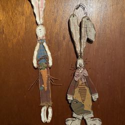 Vintage Look Wooden Bunnies 