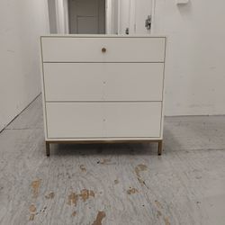 Pottery Barn Delaney 3 Drawer Dresser 