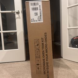 Whirlpool Microwave Oven (MTK 2230 PZ 00) Trim Kit