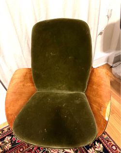 Mrs. Chair  lounge chair for Plycraft by George Mulhauser