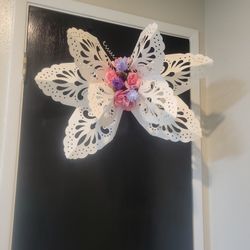 Mariposa Decorations 