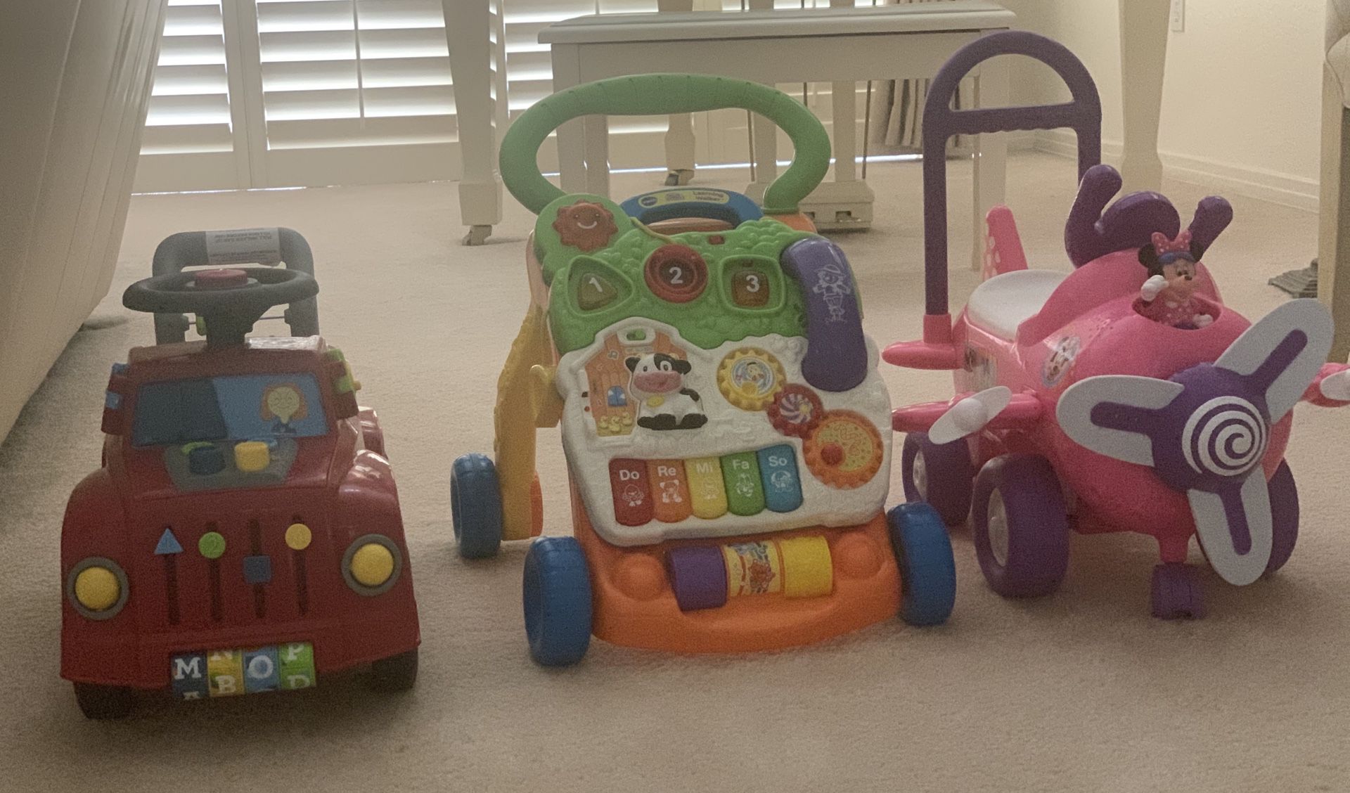 Kids cars toy/ walker