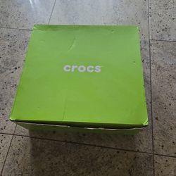 Crocs Stomp Lined Boot BRAND NEW! 