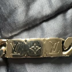 Louis Vuitton Chain Bracelet 