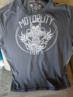 Two 2007 Guess T-Shirts Size Medium