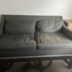 Free Couch 