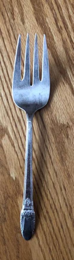 Vintage 1847 Roger Bros IS serving fork