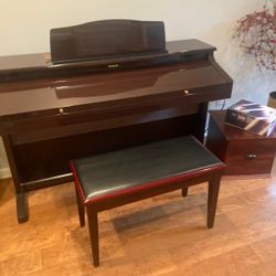 Roland KR-7 Keyboard PRICE NEGOTIABLE 