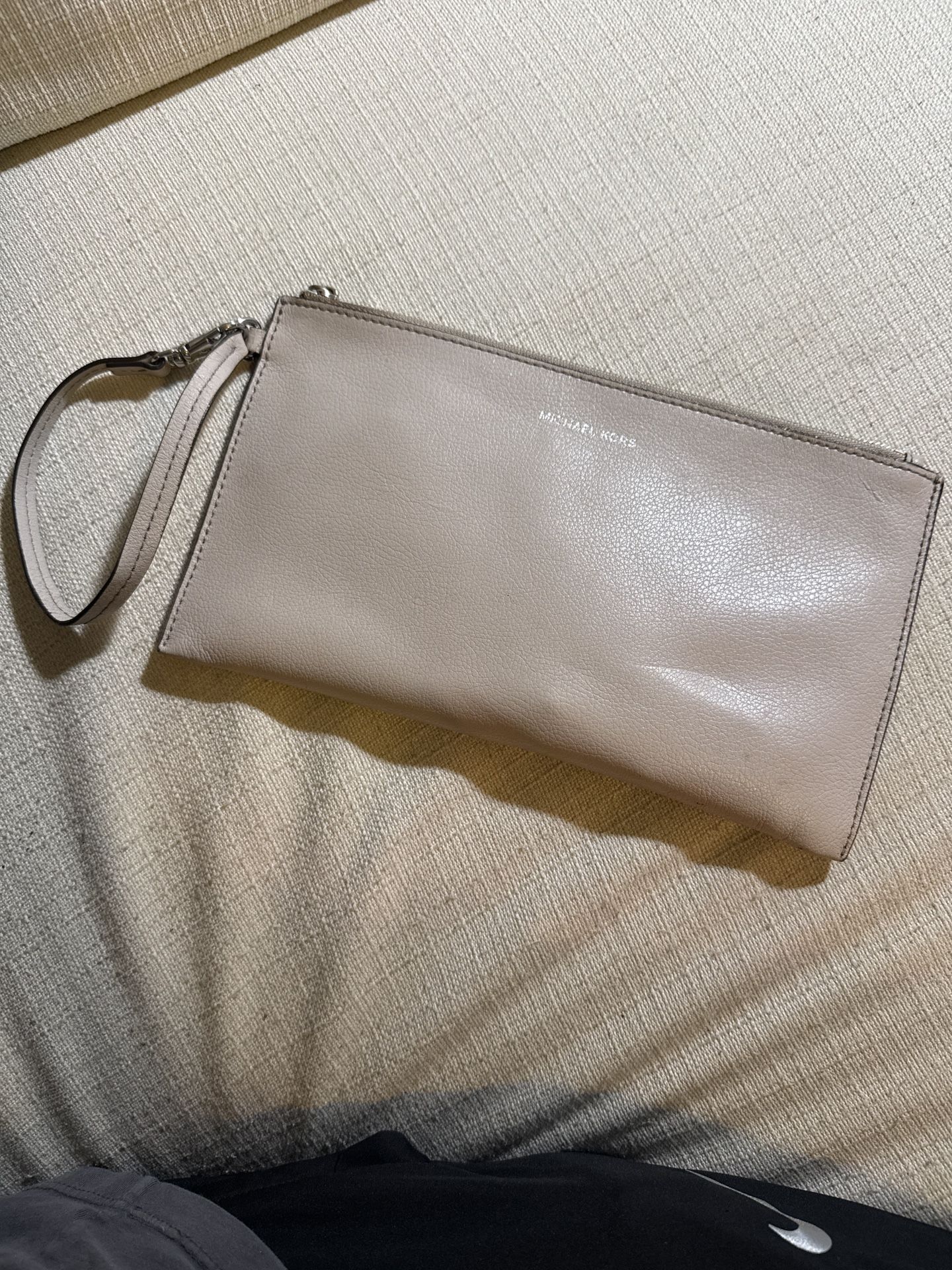 Michael Kors Wristlet Clutch – Neutral Beige