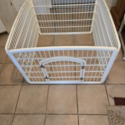Pet play pen.