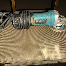 Makita Grinder