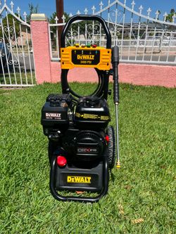 DEWALT
3400 psi 2.5 GPM Gas Cold Water Pressure Washer with OEM Axial Pump