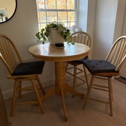 Table and Stools - Bar Height 