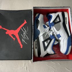 Nike Air Jordan’s 4 