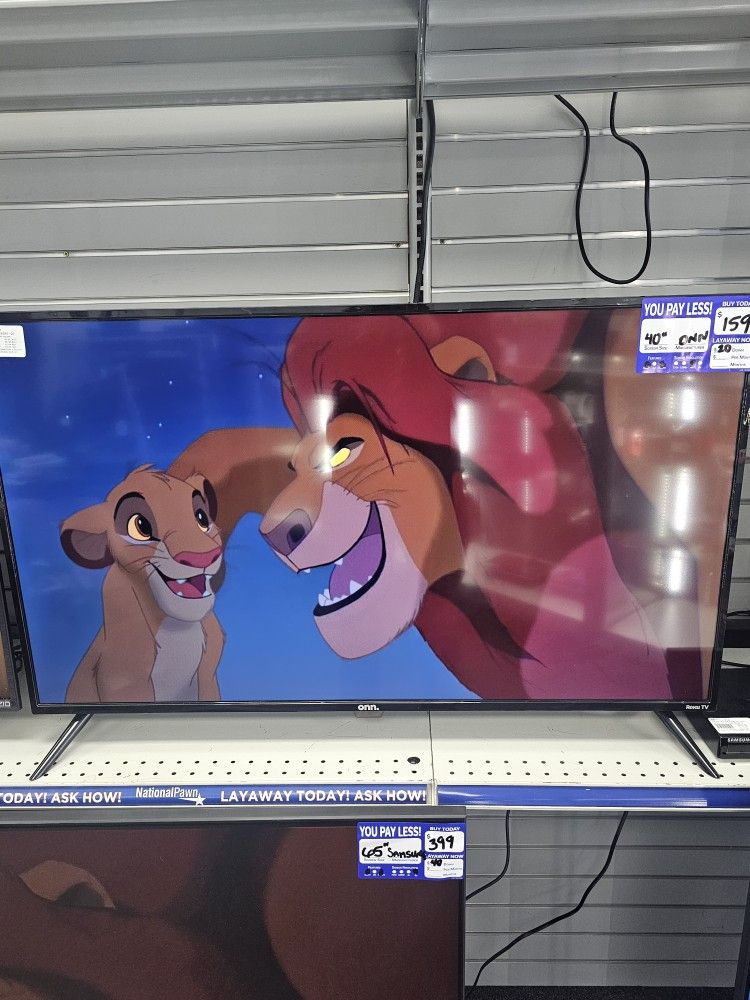 ONN 40" Roku Smart TV With Remote. ASK FOR RYAN. #4(contact info removed)788091-01