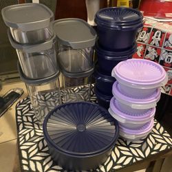 tupperware set
