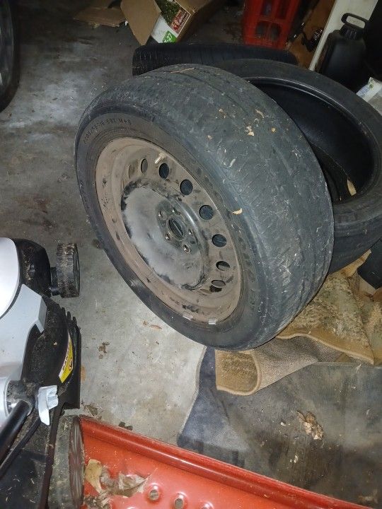 2 tires And rims