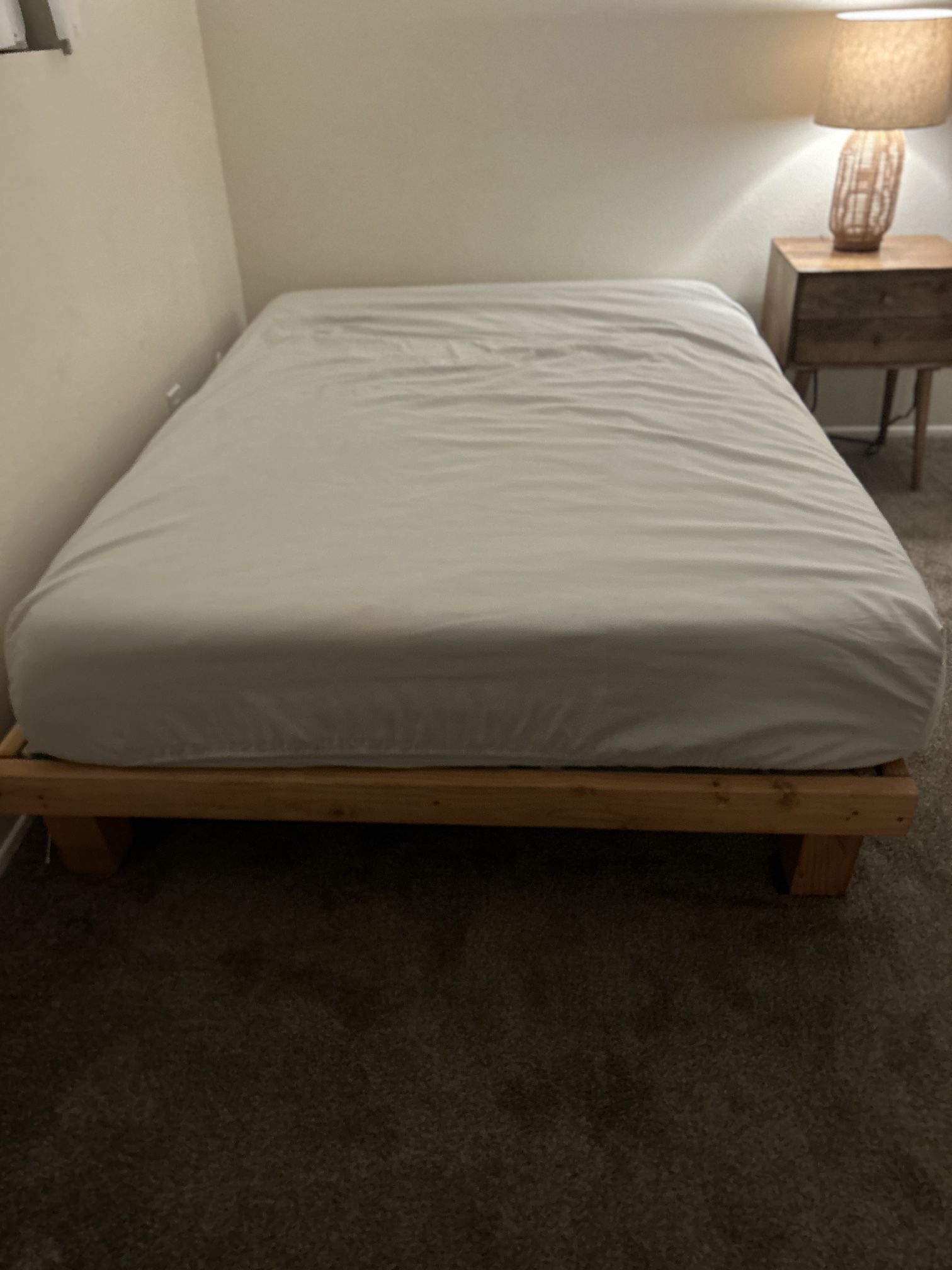 Full Size Bed With Matress