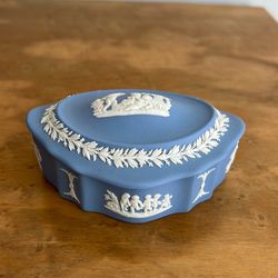 Vintage Wedgwood Cream on Blue Jasperware oval trinket box