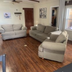 Comfortable Quality Sofas