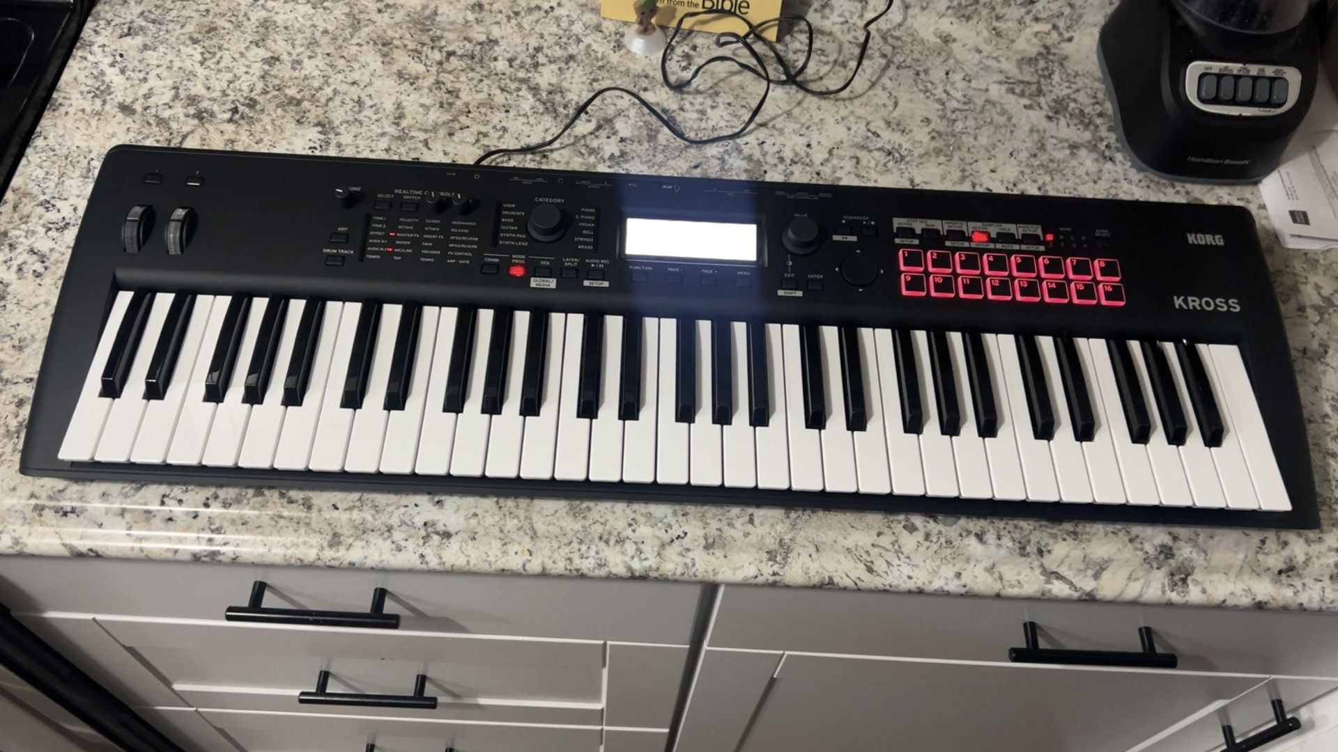KORG KROSS Keyboard