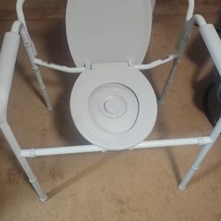 Heavy Duty Bariatric Commode Chair