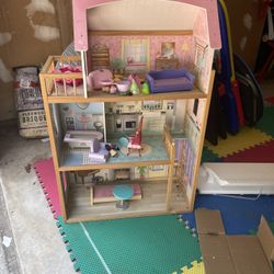 Doll House