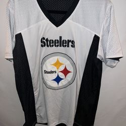 Men’s Medium Augusta Sportswear Pittsburgh Steelers reversible jersey 