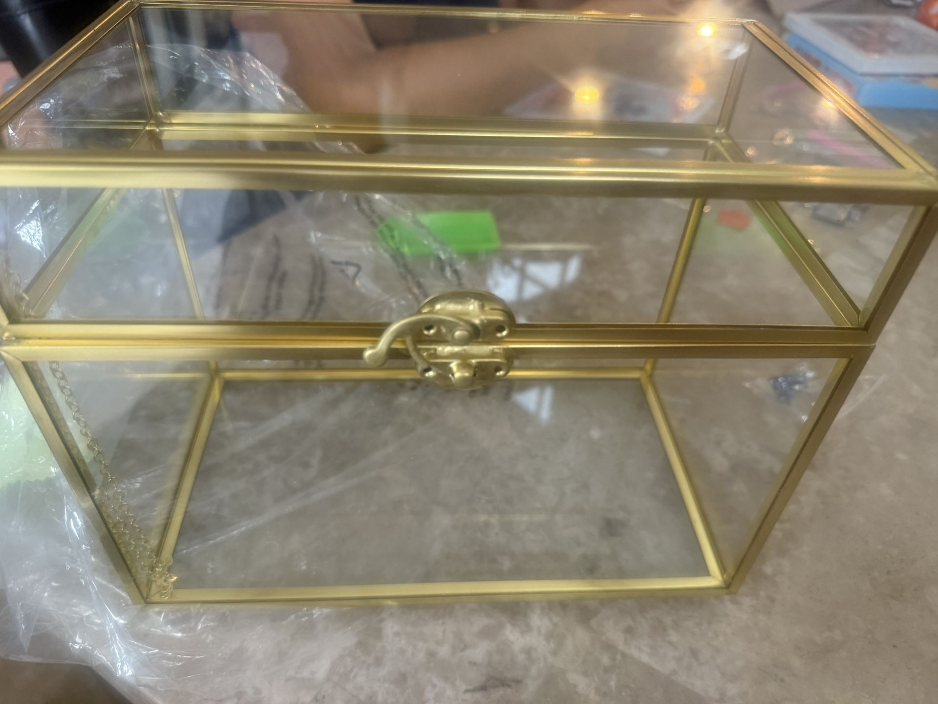 Glass Box