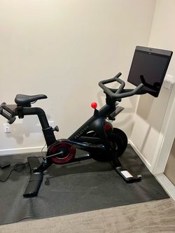 Peloton Bike