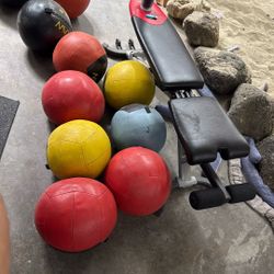 CrossFit Wall Balls Fro Home Gym! CrossFit